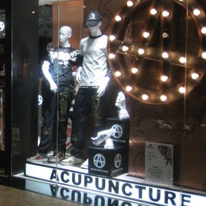Acupuncture footwear Retail Shop
